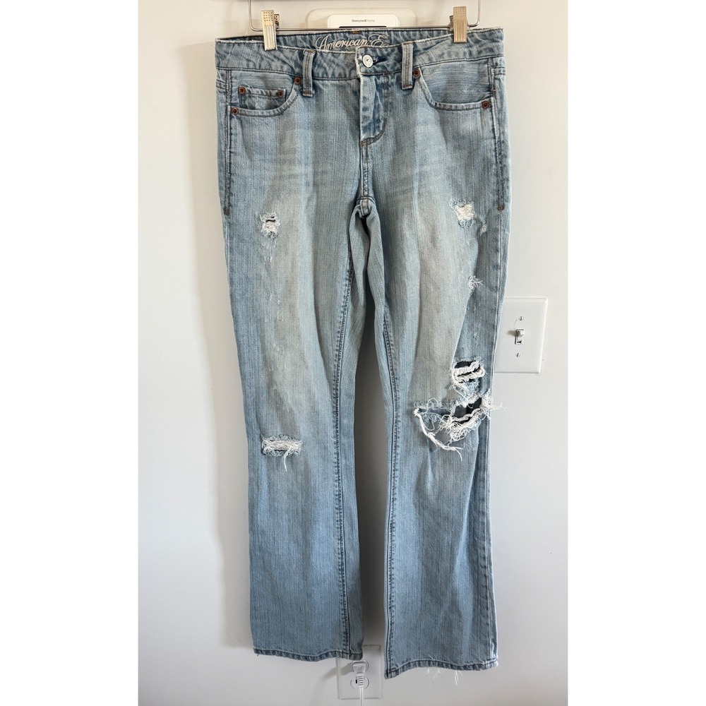 American Eagle Distressed Light Wash Straight Leg Jeans Womens 4 Reg 100% Cotton